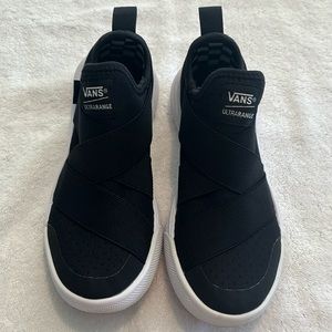 Vans unisex slip ons
